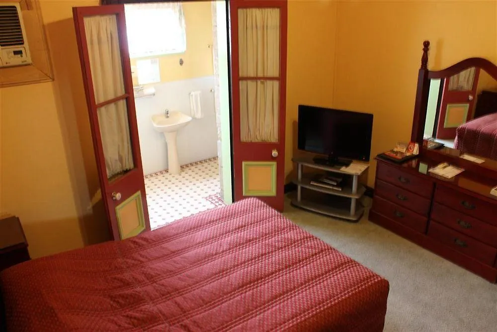 *** Motell Warwick Settlers Inn Australien